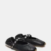 Anaya de cuero negro con tachuelas Anaya de cuero negro con tachuelas