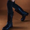 Astor de cuero negro Astor de cuero negro
