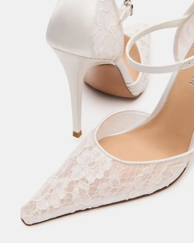 Avant White Lace Avant White Lace
