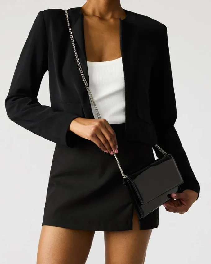 Bolso Juliana en charol negro