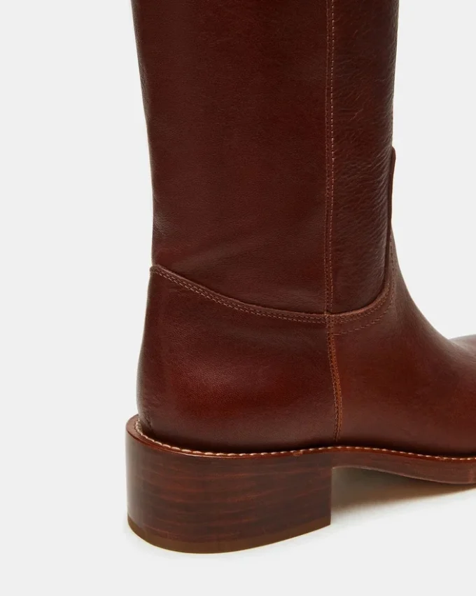 Bota de piel Riggs Rust de pantorrilla ancha