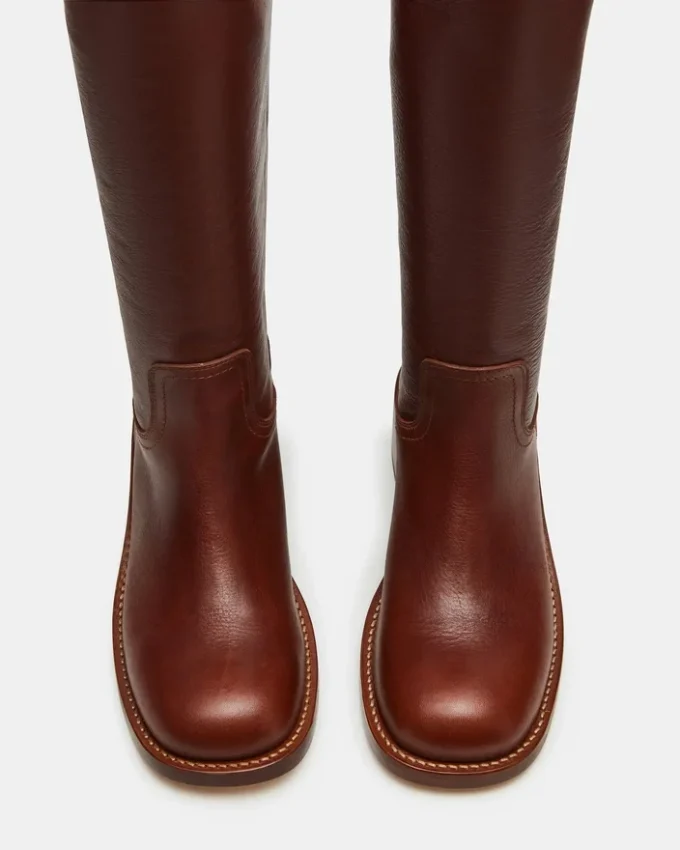 Bota de piel Riggs Rust de pantorrilla ancha