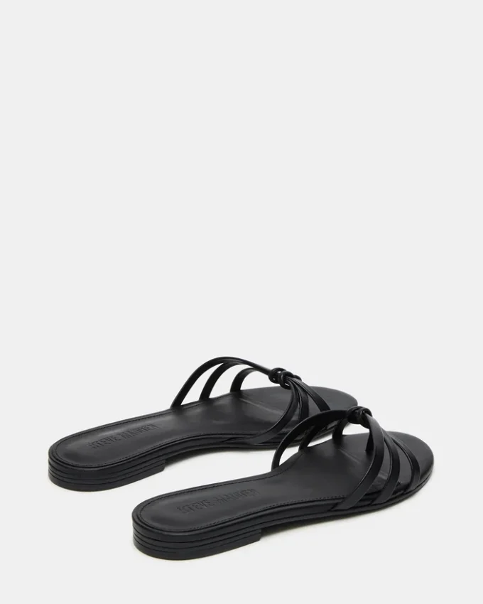 Calissi de cuero negro