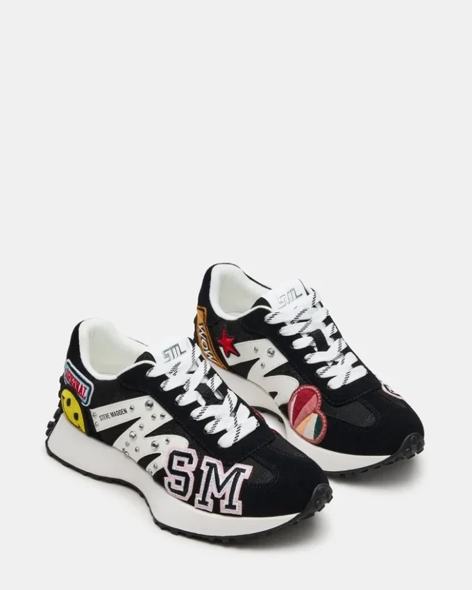 Campo Negro con parches multicolores Campo Negro con parches multicolores