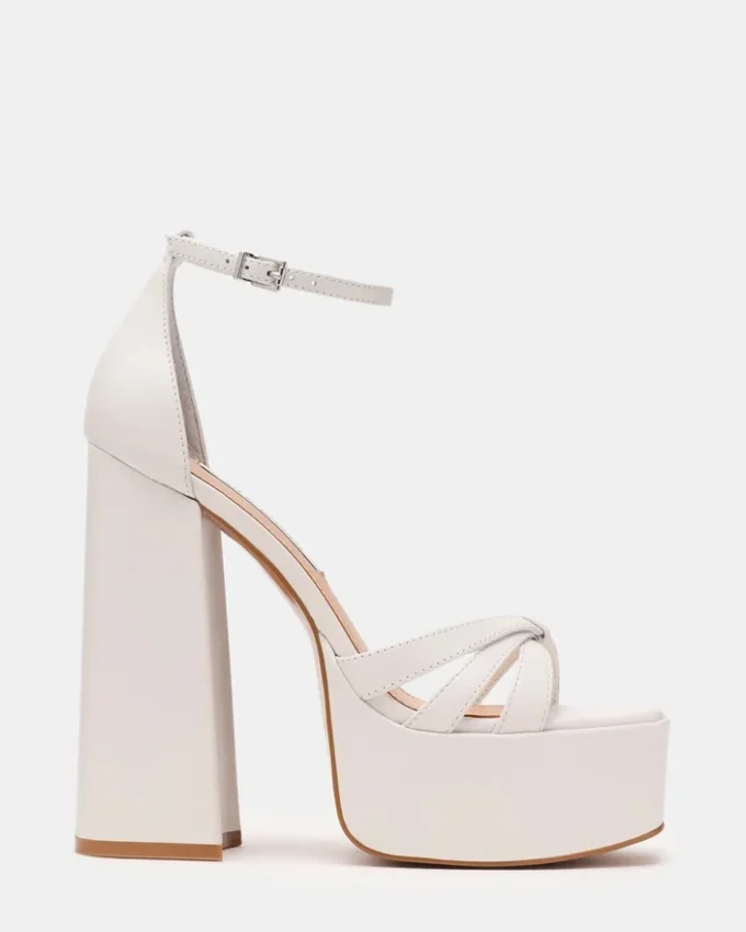 Cuero blanco retro Cuero blanco retro