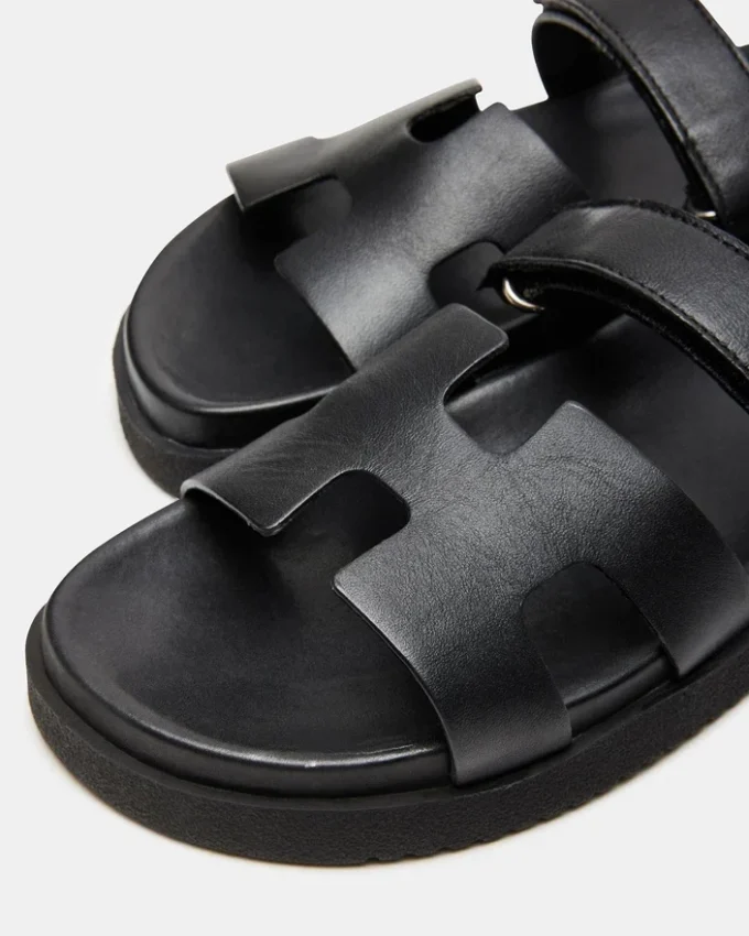 Cuero negro Mayven