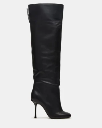 Cuero negro seductor