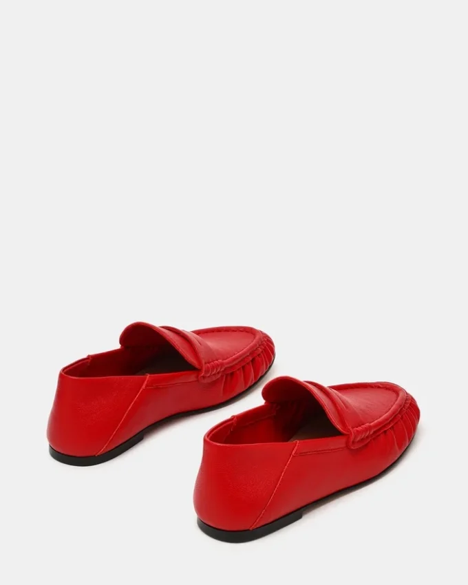Cuero rojo Roger Cuero rojo Roger