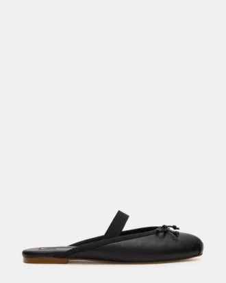 Cutesy de cuero negro