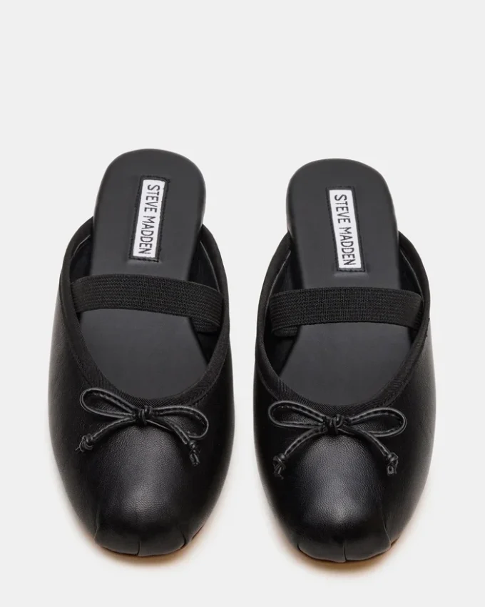 Cutesy de cuero negro Cutesy de cuero negro