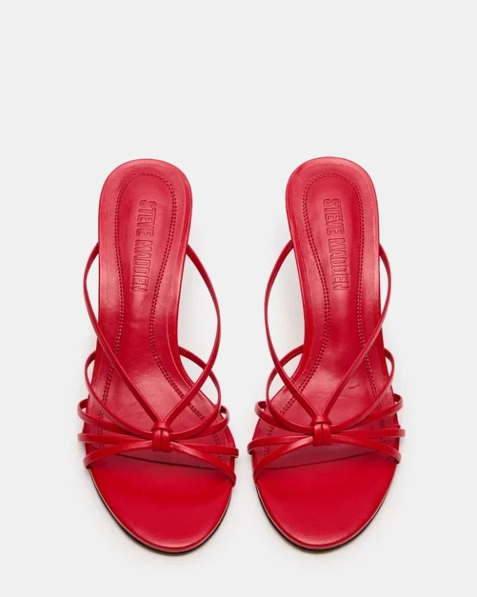 Edna de cuero rojo