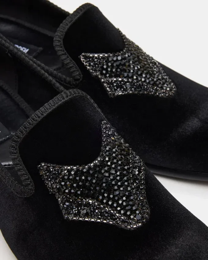 Finn Black Velvet Finn Black Velvet