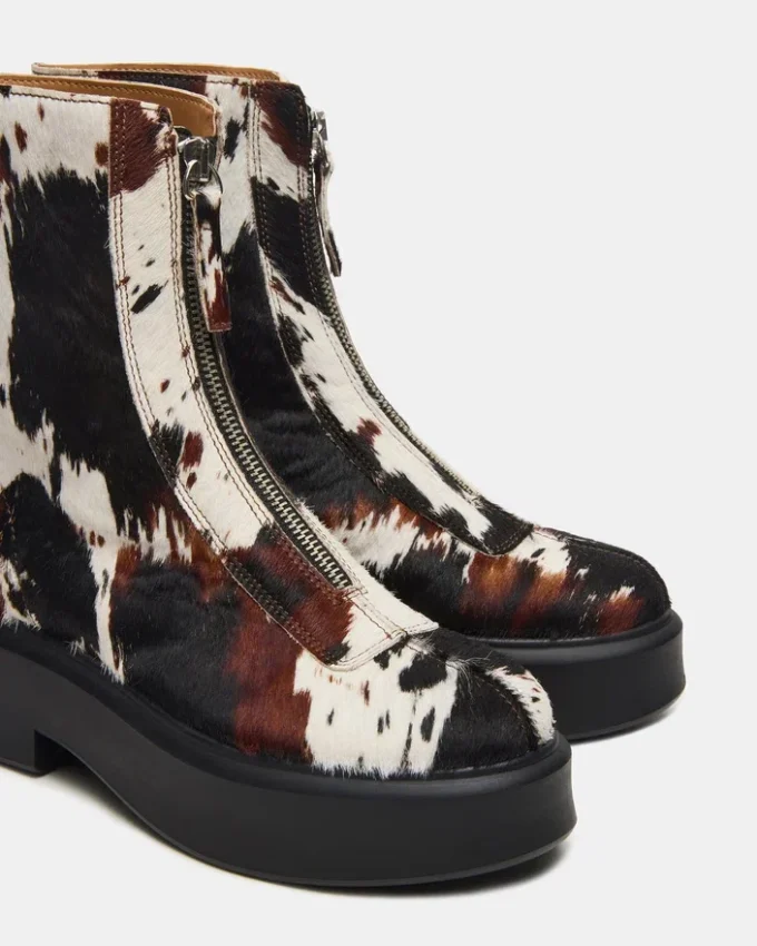 Jones Marrón Estampado de Vaca