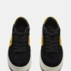 Kickflip de gamuza negra Kickflip de gamuza negra