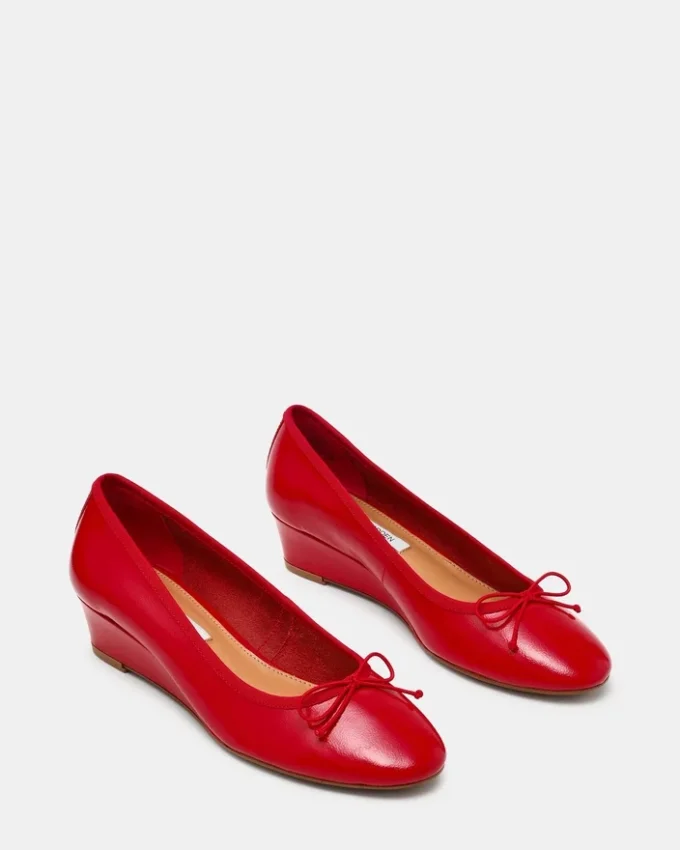 Klutzy rojo charol Klutzy rojo charol