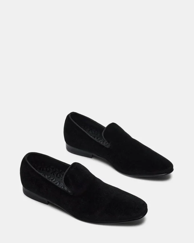 Laight Black Velvet