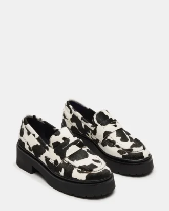 Layken Negro con estampado de vaca