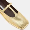 Macbeth de cuero dorado