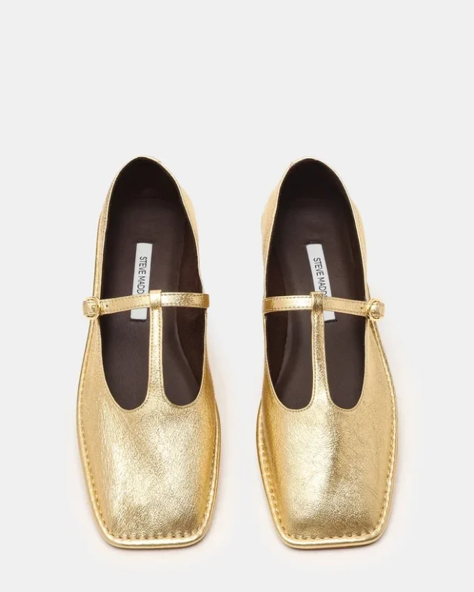 Macbeth de cuero dorado