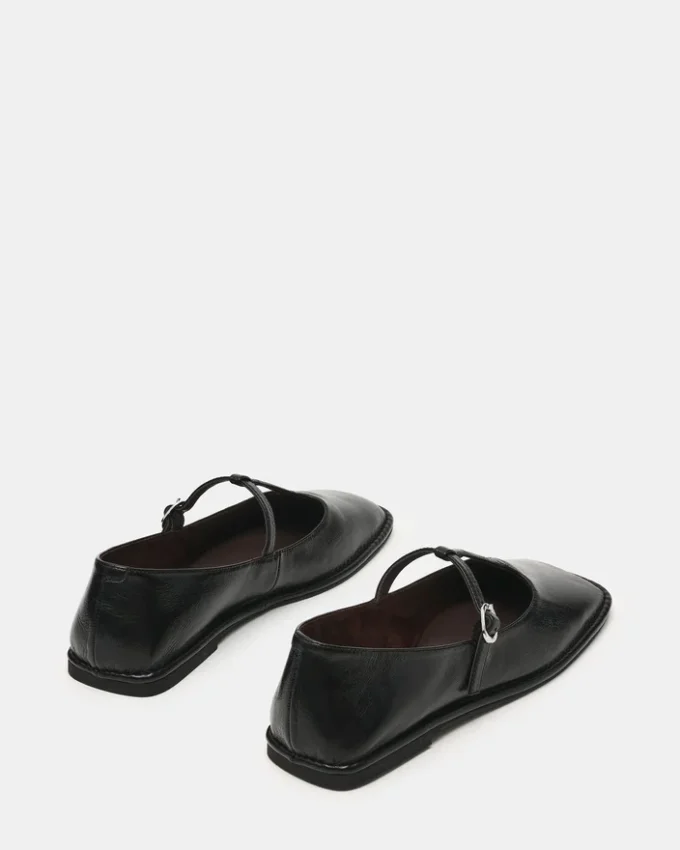 Macbeth de cuero negro