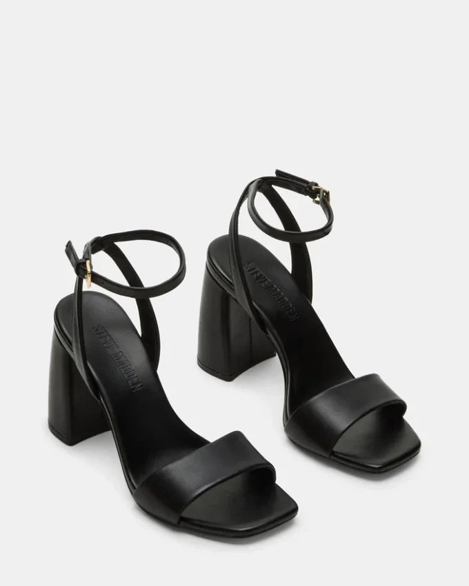Messa de cuero negro Messa de cuero negro