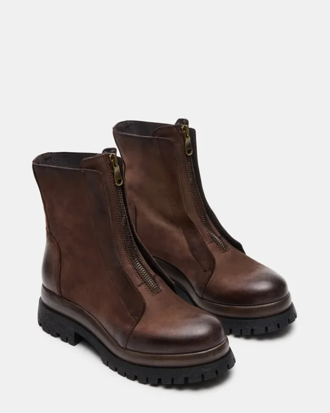 Milton Brown de cuero