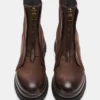 Milton Brown de cuero