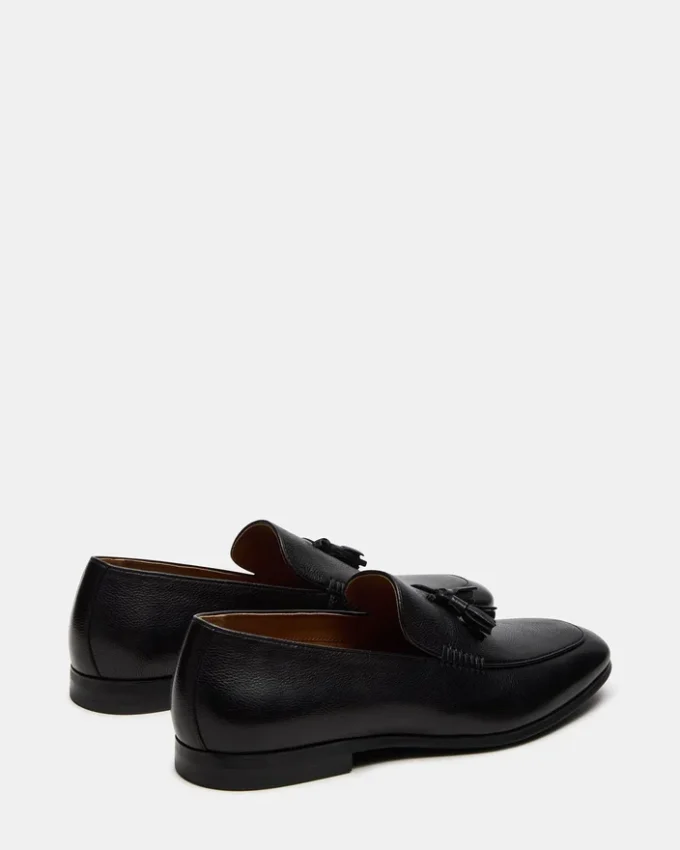 Ondre de cuero negro Ondre de cuero negro