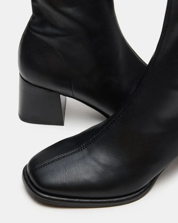 Pammy Black Pammy Black