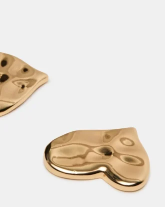 Pendientes de botón con corazón texturizado en oro