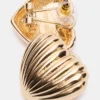 Pendientes de corazón acanalado dorados