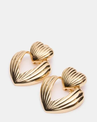 Pendientes de doble corazón acanalado en oro