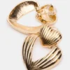 Pendientes de doble corazón acanalado en oro