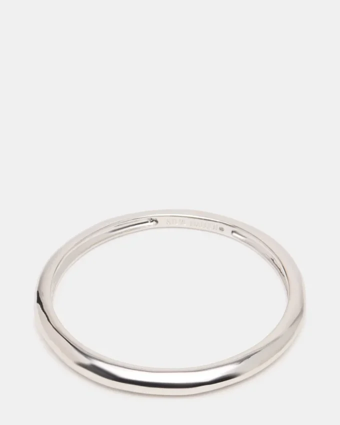 Pulsera tipo brazalete delgada plateada