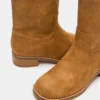 Riggs para niños, color tostado