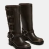 Rocky Brown, pantalon de pierna ancha desgastado