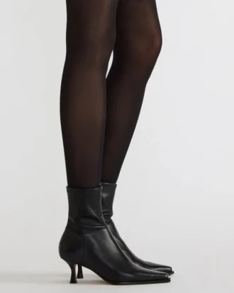 Stasia Negro