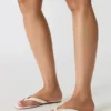 Trella de cuero blanco