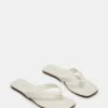 Trella de cuero blanco