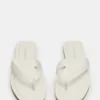 Trella de cuero blanco