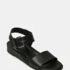 Vaeda de cuero negro Vaeda de cuero negro