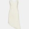 Vestido Danna color crema Vestido Danna color crema