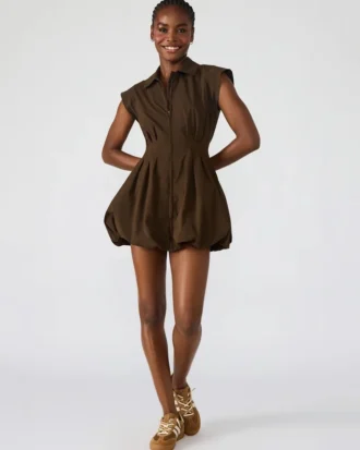 Vestido Dyanne en color espresso oscuro
