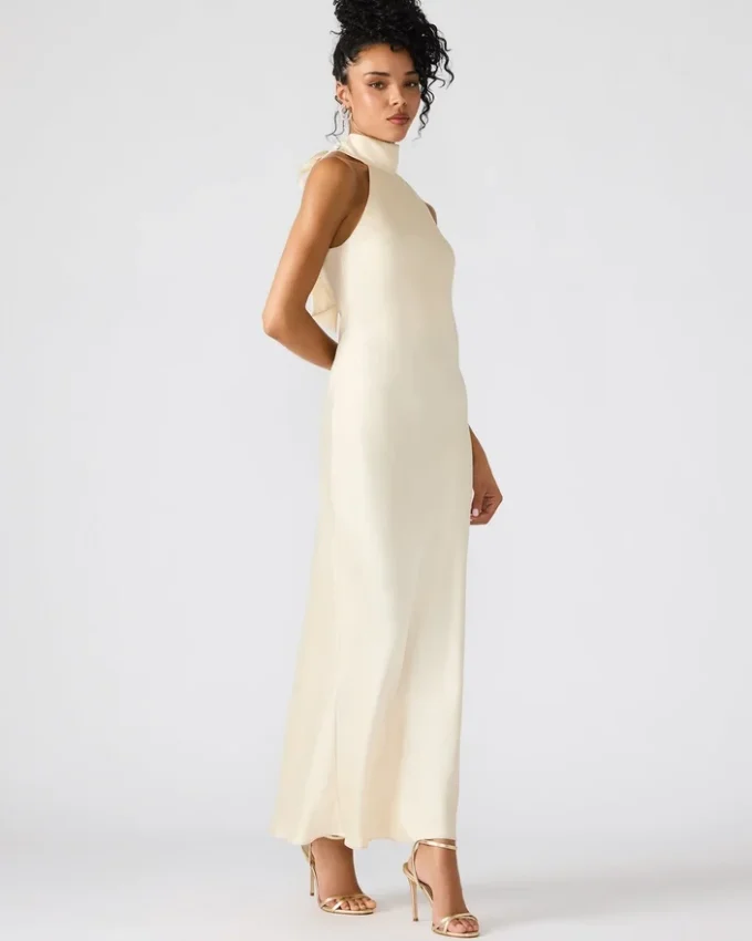 Vestido Lara color crema