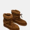 Wystan Chestnut